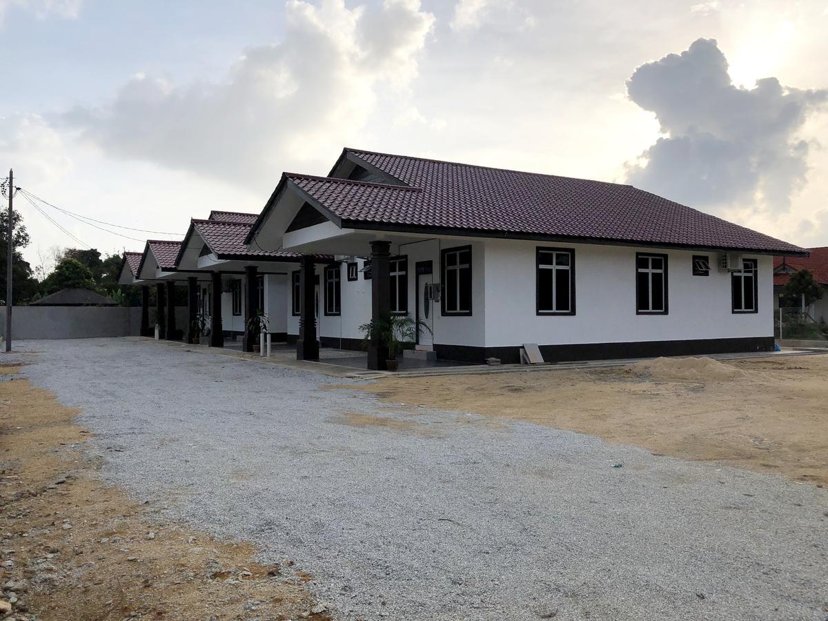 Twin Homestay D Kuala Terengganu Bagian luar foto